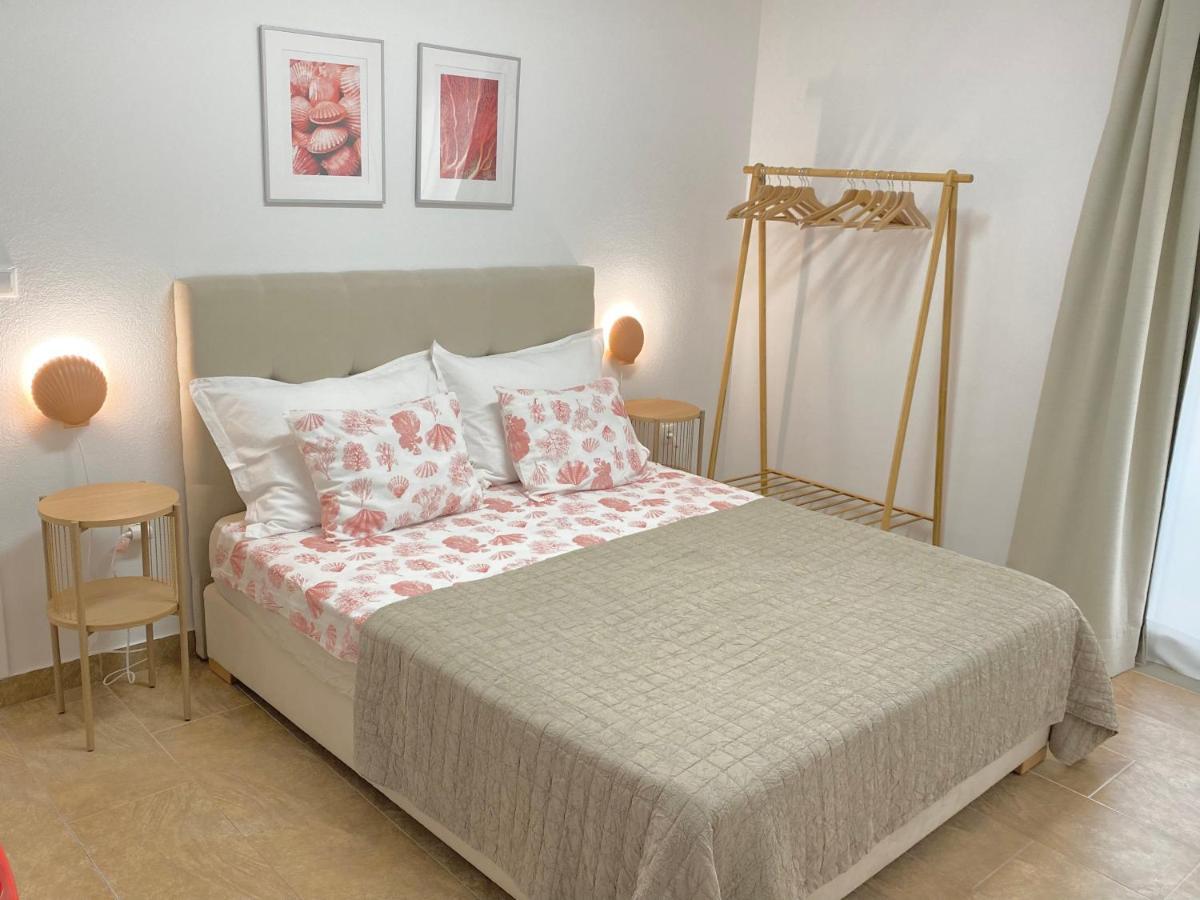 Mamma Mia Apartments-City Center Hvar Town Buitenkant foto