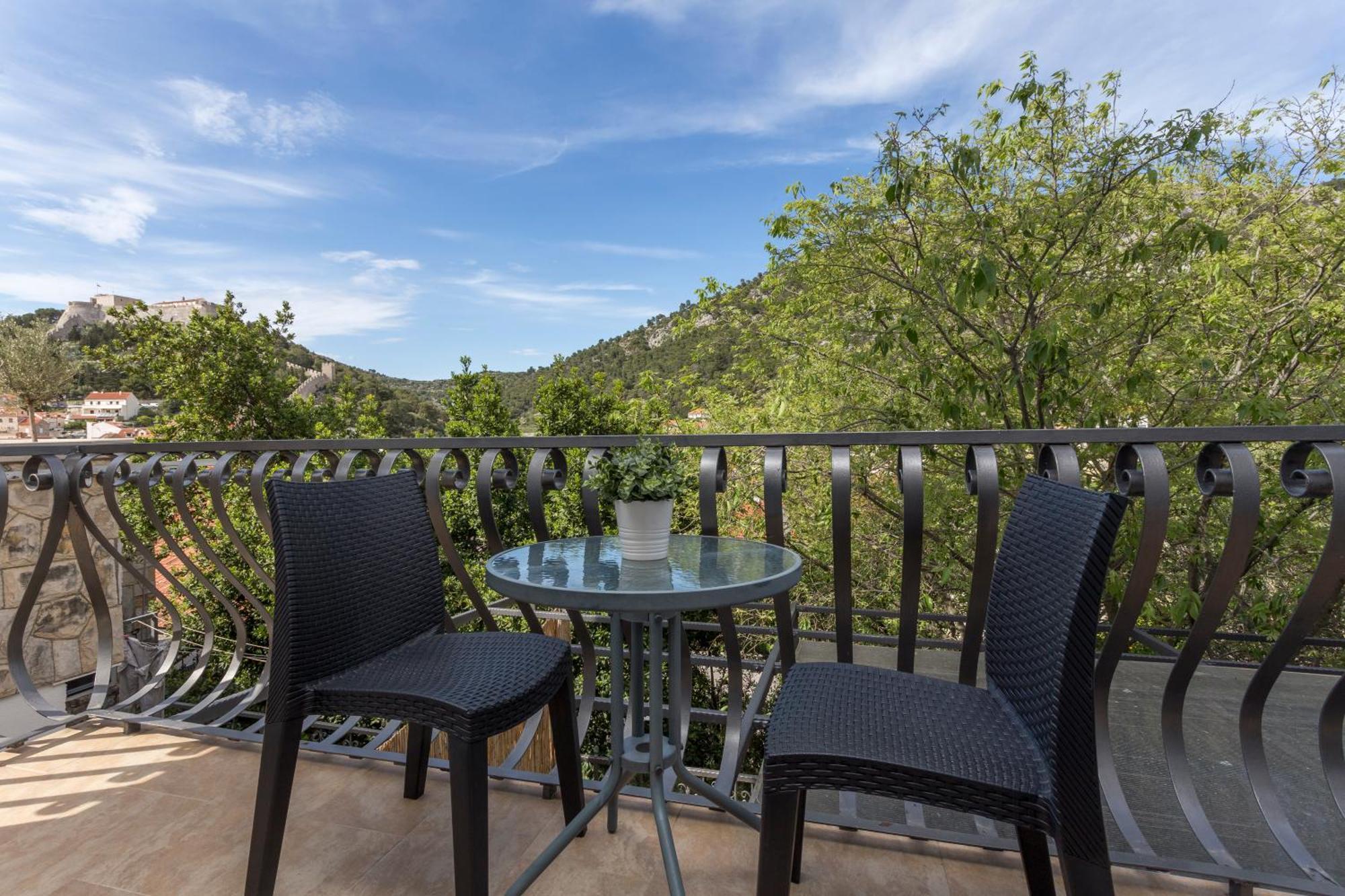 Mamma Mia Apartments-City Center Hvar Town Buitenkant foto