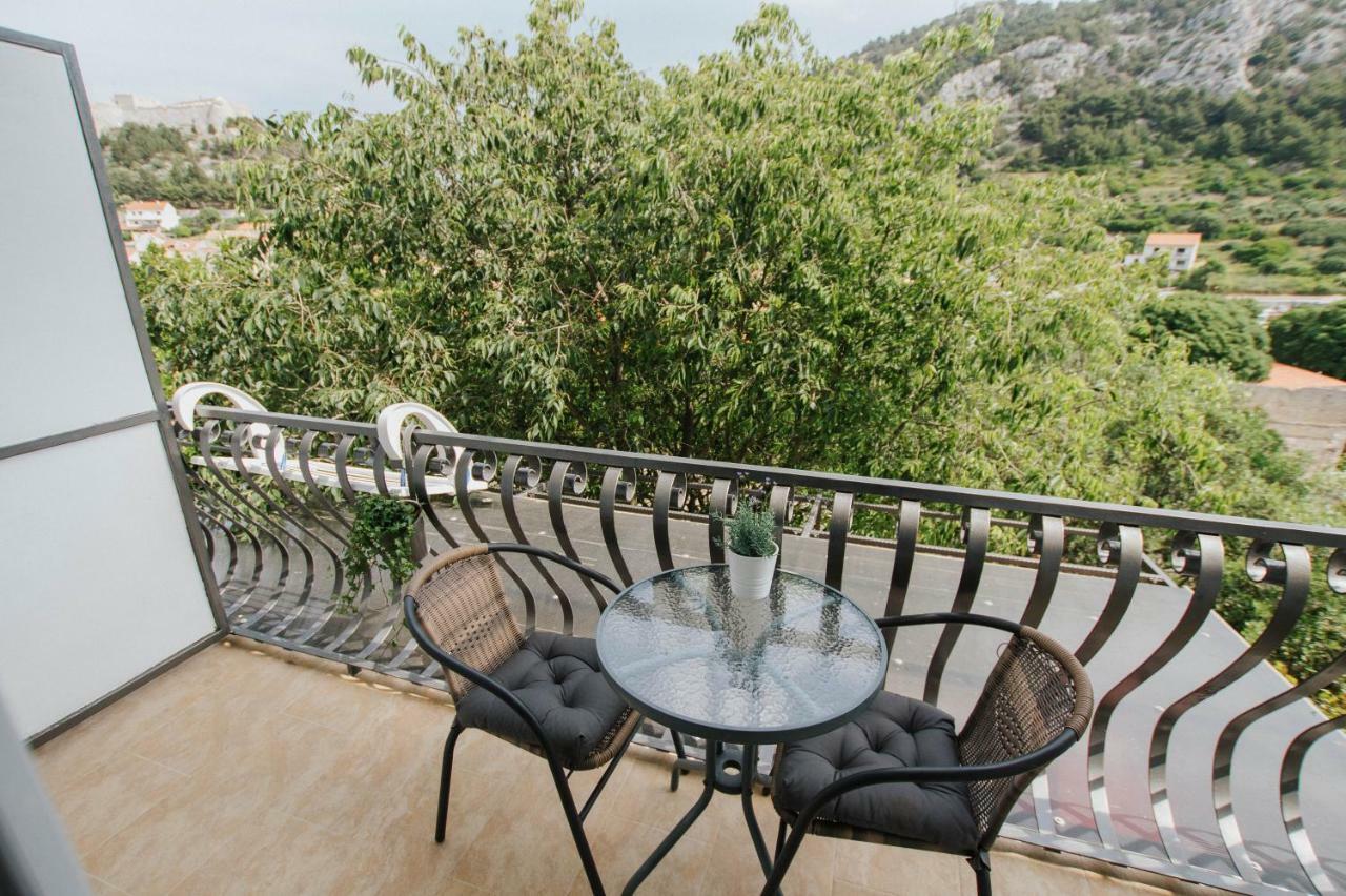 Mamma Mia Apartments-City Center Hvar Town Buitenkant foto