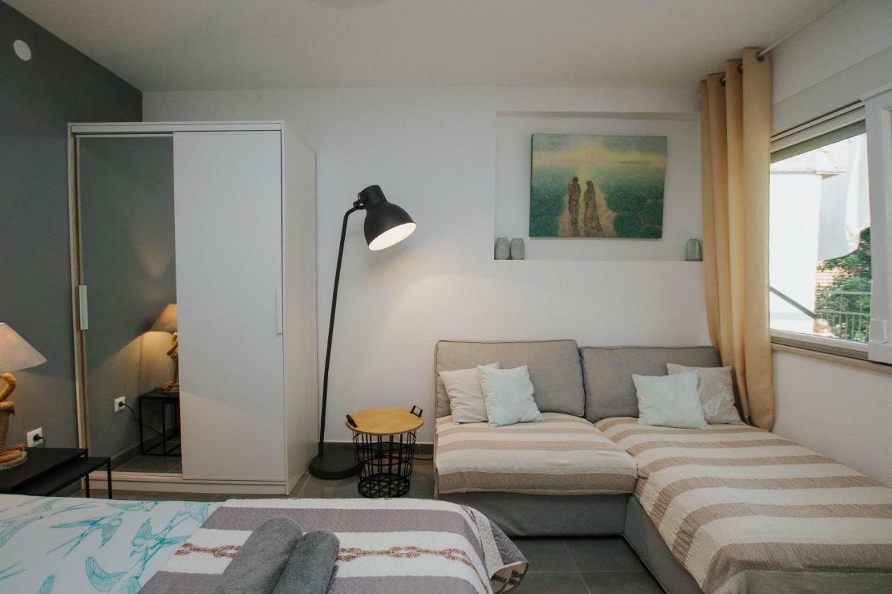 Mamma Mia Apartments-City Center Hvar Town Buitenkant foto