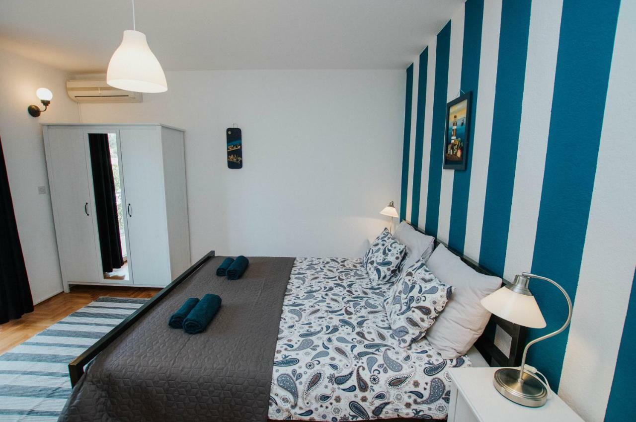 Mamma Mia Apartments-City Center Hvar Town Buitenkant foto