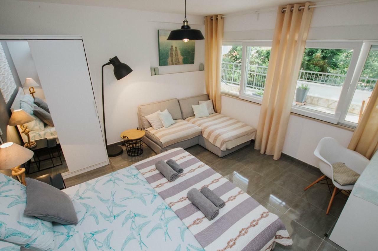 Mamma Mia Apartments-City Center Hvar Town Buitenkant foto